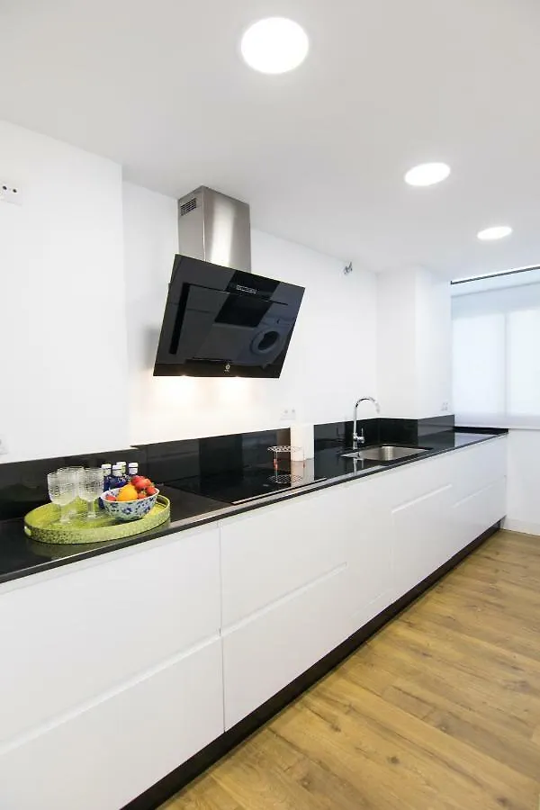 Homeforguest Stylish And Modern Apartment Overlooking Las Canteras Las Palmas de Gran Canaria 0*,