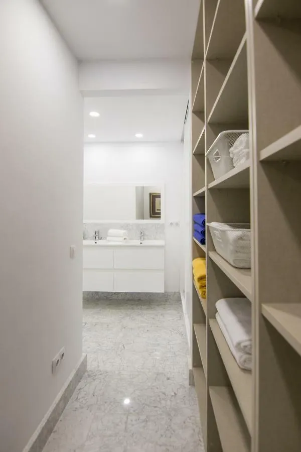 Homeforguest Stylish And Modern Apartment Overlooking Las Canteras Las Palmas de Gran Canaria 0*,  Spain